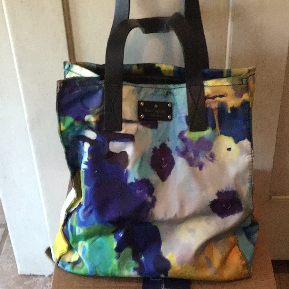Kate spade bag. Some wear. Great colors